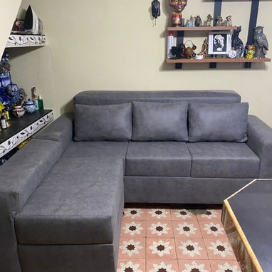 Muebles , Camas Capitoneadas y colchones - Img 114097447