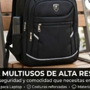 Mochila negra - Img 58236652