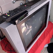 Televisor Sanyo y cajita descodificadora - Img 56838989