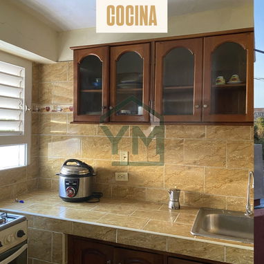 Se renta apartamento por calle Calzada con todas las comodidades - Img 120876974
