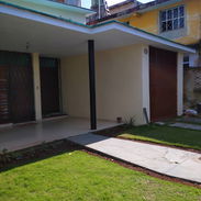 📱 Alquiler de Residencia de Lujo Remodelada con Confort Total y Seguridad - Img 54308903
