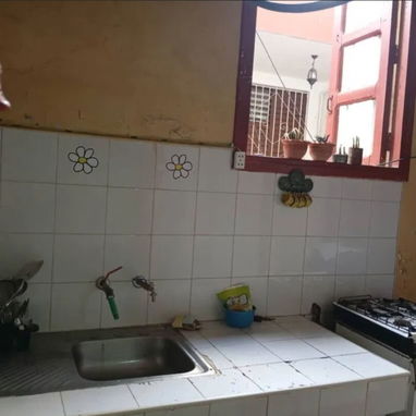 Apartamento en la Habana Vieja en usufructo - Img 123001063