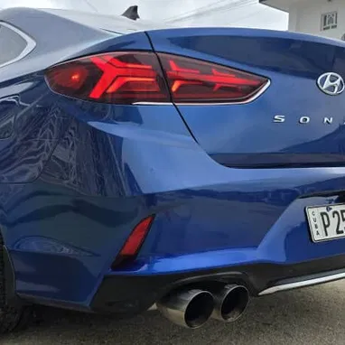 Vendo o negocio Yhunday sonata del 2018 - Img 85973012