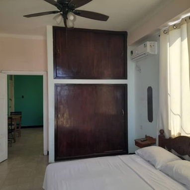 350 USD.RENTO LINEAL APARTAMENTO EN 2do.PISO EN EL VEDADO ZONA CENTRICA A UNA CUADRA DEL HOTEL TORRE K 52501177 - Img 119951290