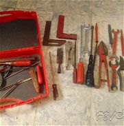 Caja con varias herramientas - Img 45804925