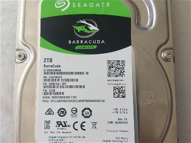 Vendo disco duro de 2 tb Seagate. mínimo uso. - Img main-image
