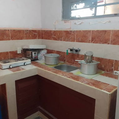 GRAN REBAJA, CASA GRANDE  IDEAL PARA VIVIR + NEGOCIO Y RENTA - 7/10