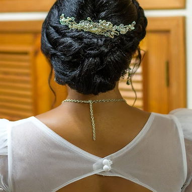 Estilista profesional. Maquillaje y peinado a domicilio para eventos - Img 121780267