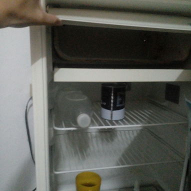 📢🚨Minibar marca "Mabe" de más  o menos 85 cm de altura 🚨📣 - Img 126299530