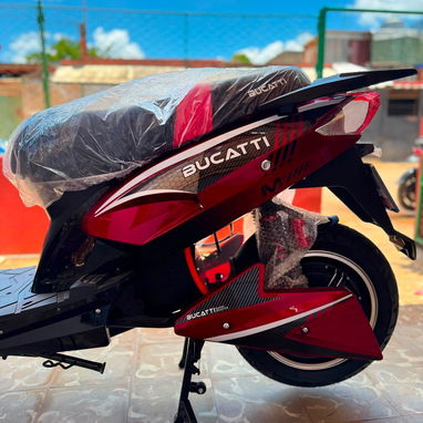 MOTO ELÉCTRICA BUCATTI (M) 2026 de 3000 WATS y hasta 150 km de autonomía 🏍️ - 3/10
