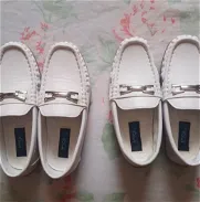 Zapatos de niño, originales, a buen precio - Img 45730138