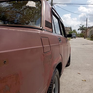 `Lada 2107 de Fábrica Original — Solo Chapistear y Pintar 🚗` - Img 119996592