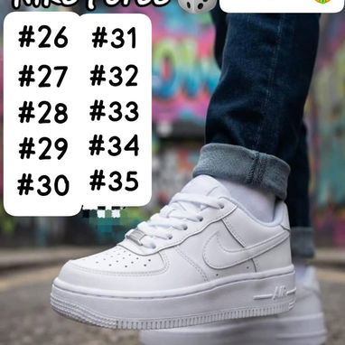 Botas Joedan y tenis Nike force para niños numeros que hay  en las fotos - 5/5