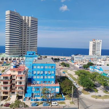 Alquiler de apartamento por tiempo indefinido en el Vedado. Apartamento en alquiler en el vedado por tiempo indefinido - Img 125766292