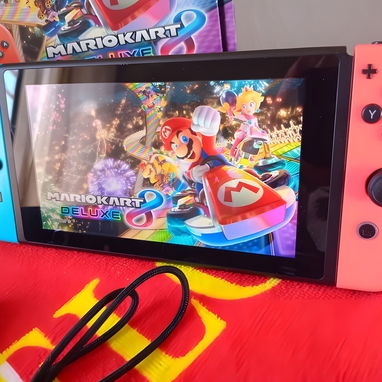 Nintendo Switch NUEVA! Pirateada! 256 gb! - Img 109875458