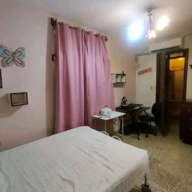 Venta de casa en el Vedado - Img 120481333