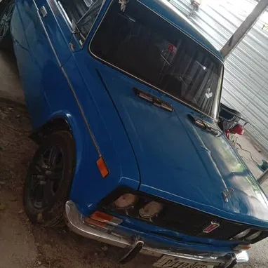 Lada se vende - 5/10