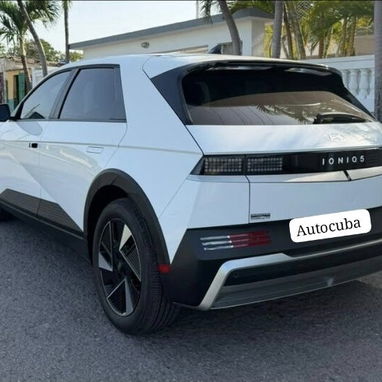 Hyunday IONIQ 5 2025 con 4 mil km - 2/7
