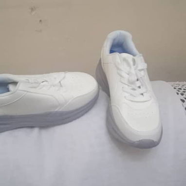 Tenis 👟 Nuevos - Img 121223897