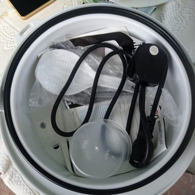 Olla de presión electrica , con todos sus accesorios. - Img 124179172