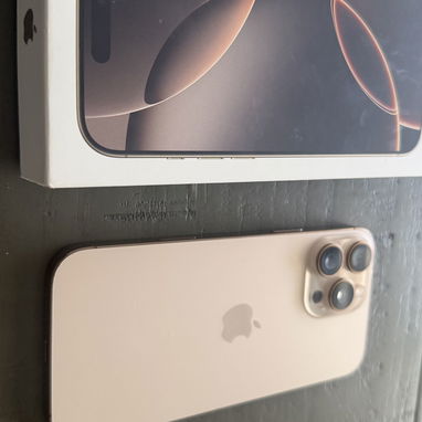 iPhone 16 Pro Max 256GB libre de fábrica - Img 124843811