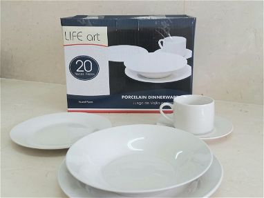 Juego de platos de porcelana blanca - Img 67819073