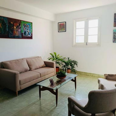 🏤⚡️Apartamento de renta con respaldo energético en La Habana (Vedado) (2 habitaciones) (2 baños)/House for rent - 2/10