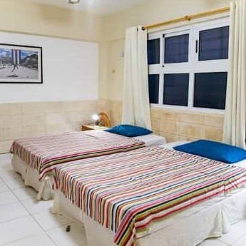 Apartamento en Vedado de 3 habitaciones y kit solar - 9/10