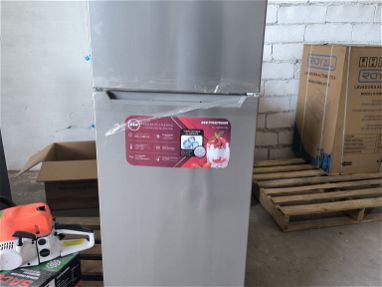 Refrigerador premier de 7.06 pies 👣 totalmente nuevo 📦 - Img main-image-45788829