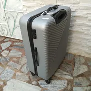 Se vende maleta de viaje - Img 58011196