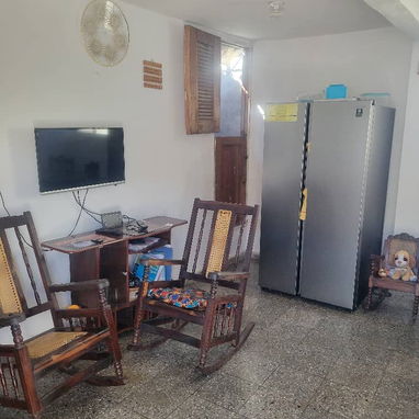EXCELENTE OFERTA EN LA HABANA VIEJA - 5/10