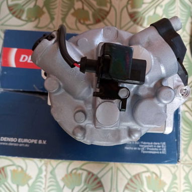 Compresor de aire acondicionado marca Denso Japones para SEAT Córdoba, Skoda Fabia y VW Polo - Img 118529633
