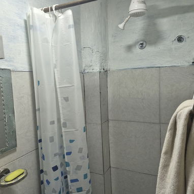 Apartamento pequeño dos cuartos con todo - Img 118488912