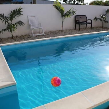 Casa de Renta con Piscina en Santa María - 2/8