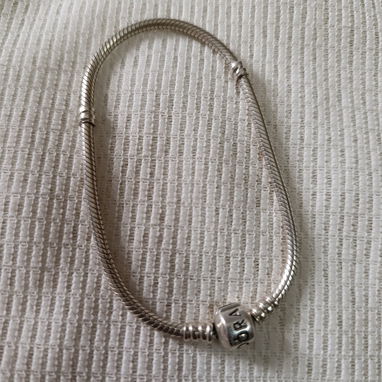 Ganga vendo Pandora original nada de copia cifrada Ale S925 en perfecto estado muy poco uso - 2/2