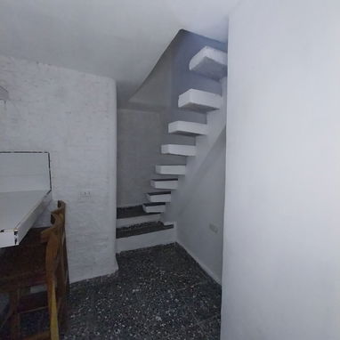 Apartamento en Venta - Centro Habana. Papeles listos. $5500 USD - 3/7
