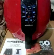 Freidora de aire Gowiseusa roja traida de Estados Unidos única exclusiva nueva en su caja - Img 45751739