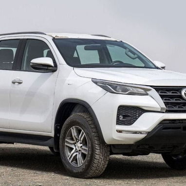 Toyota Fortuner EXR FORTUNER 2.4L DIESEL 2025 - 2/6