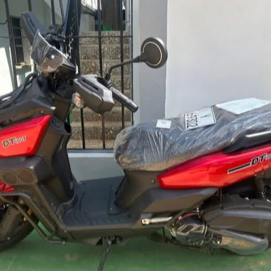 Moto - 2/3