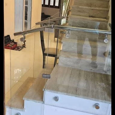 Mamparas y escaleras de cristal de lujo - 4/6