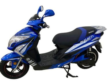 Se vende moto eléctrica BUCATTI F3 - Img 65512356