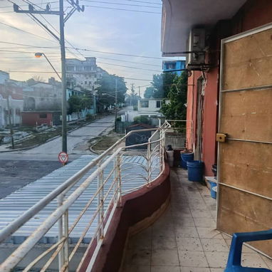 Venta Apto 1er piso alto en el Vedado, Plaza - 4/9