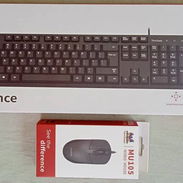 Kit de Teclado y Mouse de Cable ViewSonic - KU254 & MU105 - Img 56496850