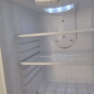 Vendo refrigerador Reetech congelación seca - Img 45492182