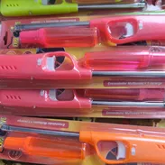Encendedor de estufa, tipo pistola con repuesto - Img 54015086