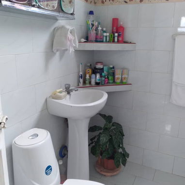 Vendo casa biploanta 1erp 3/4 placa libre Luyanó 20000 - Img 123824507