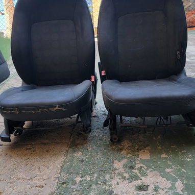 Vendo asientos de Hyundai i10 - Img 125246509