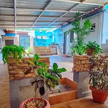 Hermosa casa con piscina en Varadero. - Img 114298284