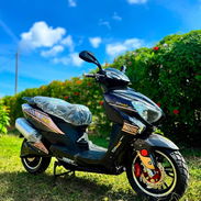 *MOTO ELECTRICA TOPMAQ AGUILA* ⚙️ Especificaciones: • Motor: 3000 W • Voltaje: 72 V • Batería: 55 Ah • Controlador / Ca - Img 56942471