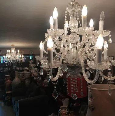 Espectacular pareja de lámparas de 12 luces. Ideal para decorar casa o negocios!!! - Img 93874167